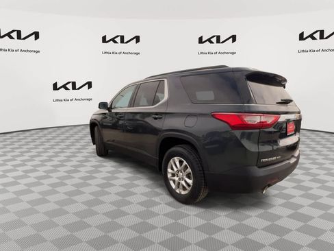 Used 2021 Chevrolet Traverse LT AWD/4WD image 6