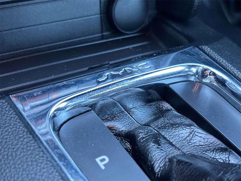 Used 2016 Ford Mustang V6 w/ Equipment Group 051A image 26