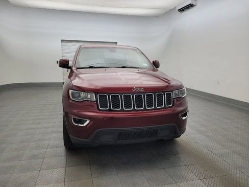 Used 2018 Jeep Grand Cherokee Laredo image 14