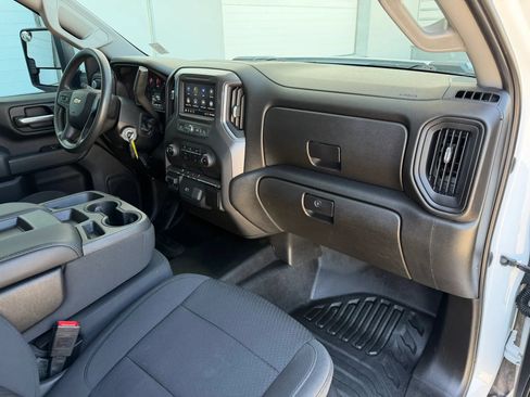 Used 2020 Chevrolet Silverado 2500 W/T w/ WT Convenience Package AWD/4WD image 15
