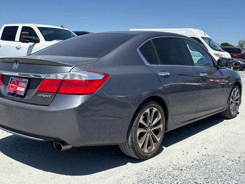 Used 2013 Honda Accord Sport image 3