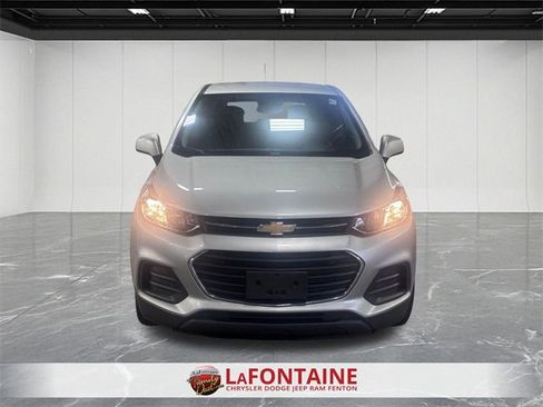 Used 2020 Chevrolet Trax LS w/ Tint and Cruise Package image 8