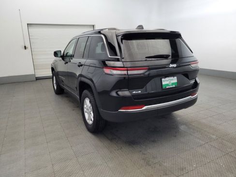 Used 2023 Jeep Grand Cherokee Laredo w/ Luxury Tech Group I image 5