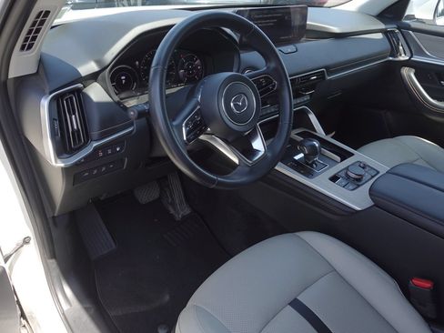 Used 2024 MAZDA CX-90 Plug-In Hybrid w/ Premium Pkg AWD/4WD image 11