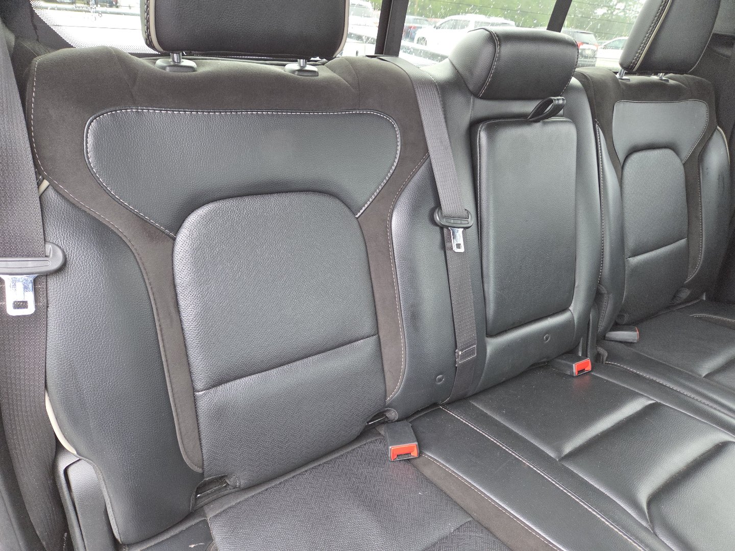 Used 2022 RAM 1500 Laramie w/ Sport Appearance Package AWD/4WD image 23