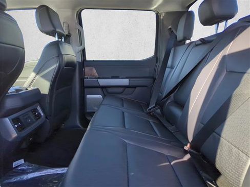 New 2026 Ford F250 Lariat w/ FX4 Off-Road Package image 16