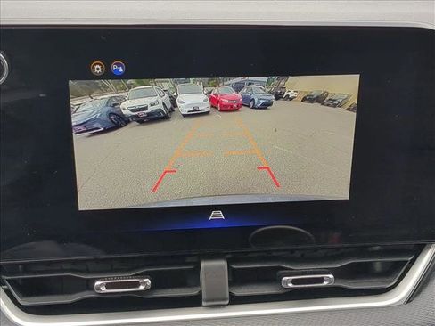 Used 2025 Chevrolet Equinox LT image 14