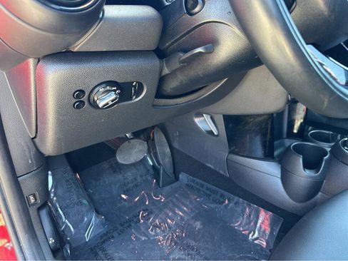 Used 2019 MINI Cooper Convertible image 30