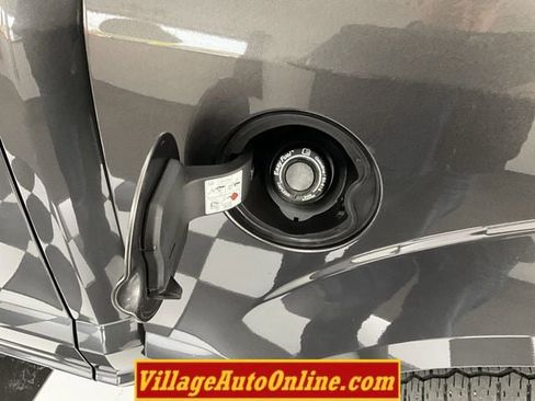 Used 2015 Ford F150 XLT w/ Equipment Group 301A Mid image 32