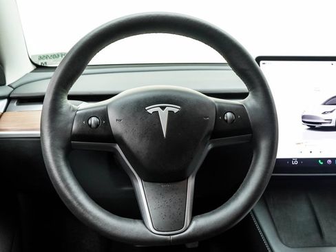 Used 2023 Tesla Model 3 Standard Range RWD image 18