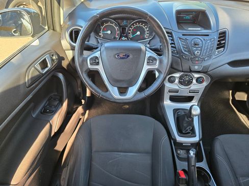Used 2015 Ford Fiesta SE FWD image 16