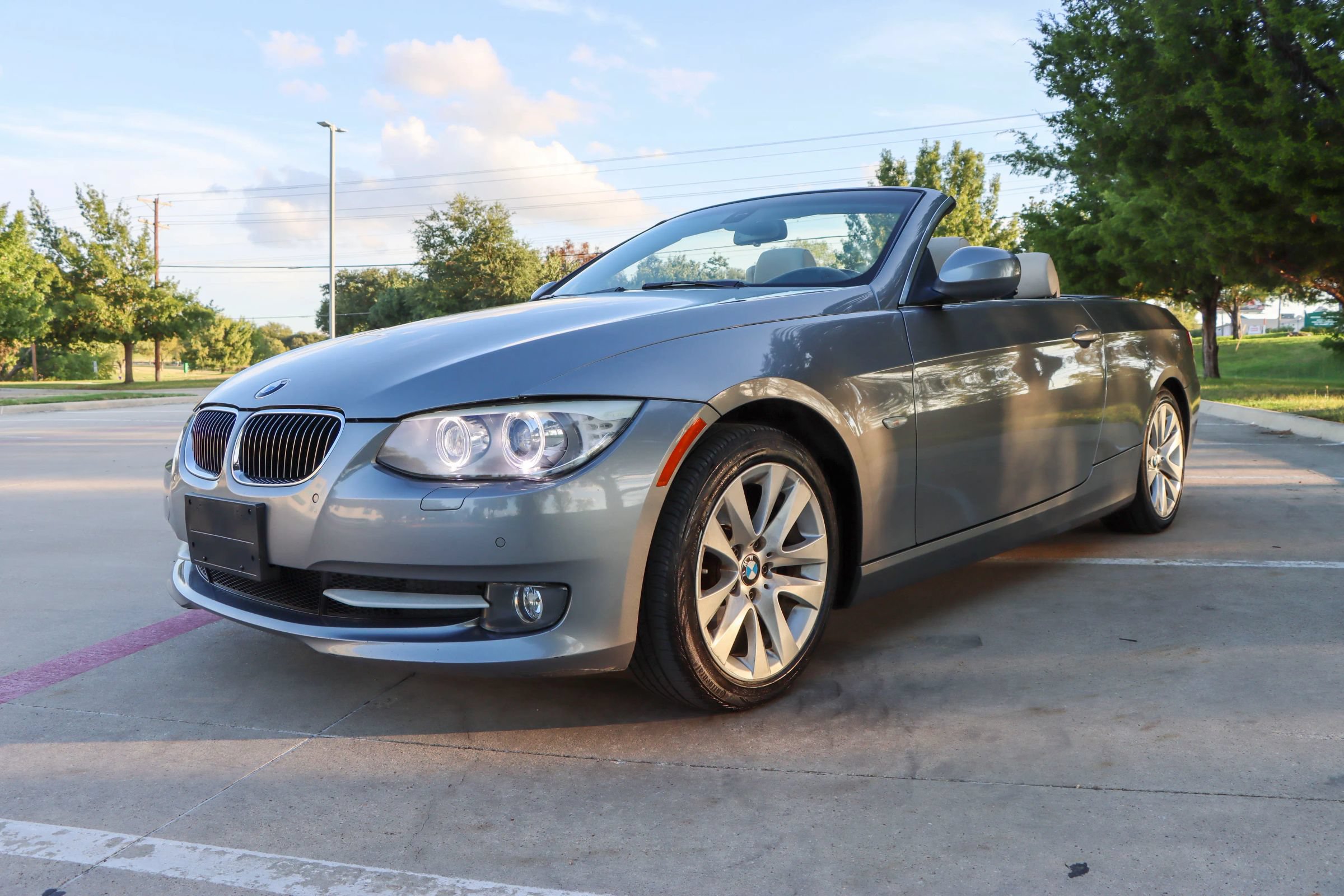 Used 2013 BMW 328i Convertible RWD image 3