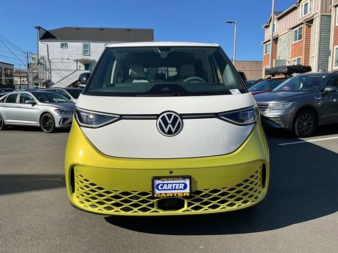 New 2025 Volkswagen ID. Buzz 1st Edition image 2