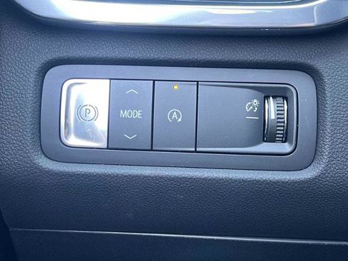 New 2026 GMC Acadia Elevation w/ Elevation Premium Package image 15