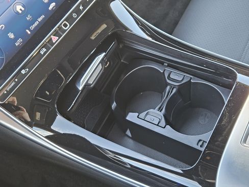 Certified 2025 Mercedes-Benz C 300 Sedan image 20