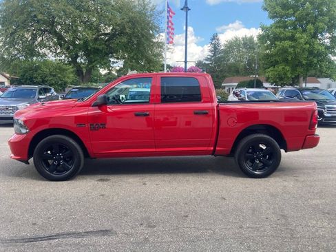 Used 2022 RAM 1500 Express w/ Wheel & Sound Group AWD/4WD image 8