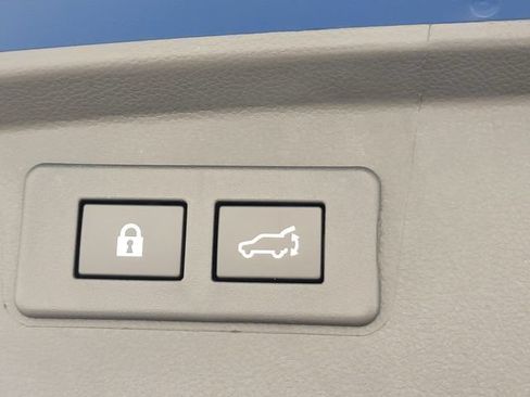 Used 2025 Subaru Outback Wilderness AWD/4WD image 17