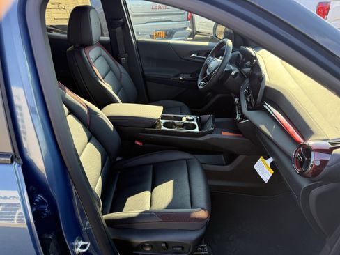 New 2026 Chevrolet Equinox RS w/ Convenience Package III image 9