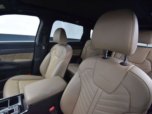 Used 2025 Kia Sorento SX Prestige w/ Olive Brown Leather Package image 14