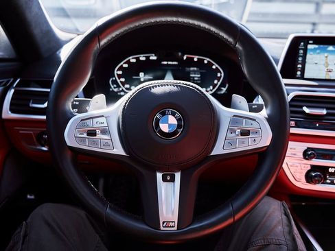 Used 2022 BMW M760i xDrive w/ Luxury Rear Seating Package AWD/4WD image 63