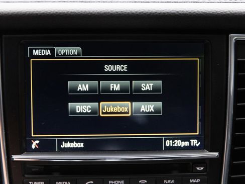 Used 2016 Porsche Panamera S image 78