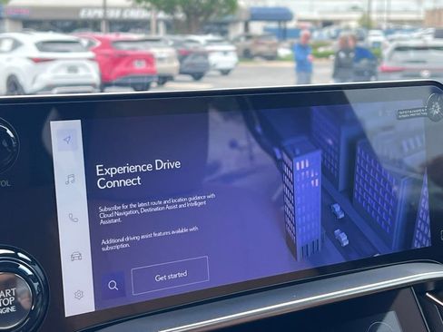 New 2026 Lexus LX 600 4WD w/ Premium Package image 13