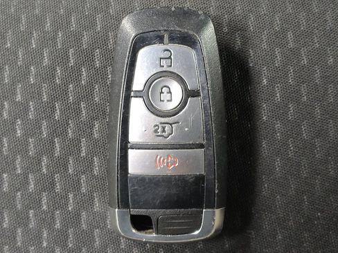 Used 2023 Ford Escape ST-Line image 32