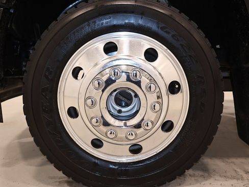 Certified 2023 Ford F450 King Ranch w/ Chrome Package image 46