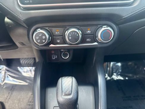 Used 2025 Nissan Versa S w/ S Plus Package FWD image 27