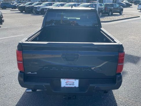 New 2026 Toyota Tacoma SR5 image 11