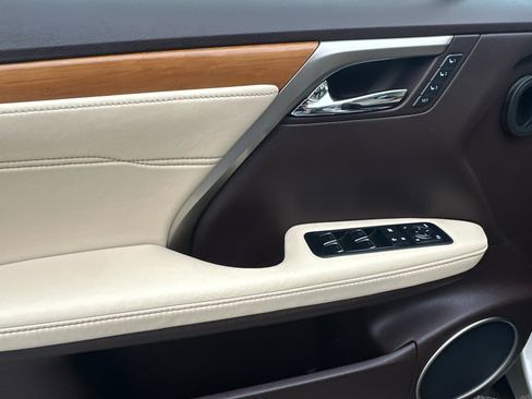 Used 2017 Lexus RX 350 FWD w/ Premium Package image 11