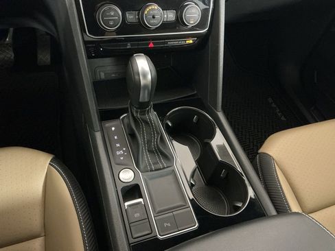 Used 2023 Volkswagen Atlas Cross Sport SE image 13