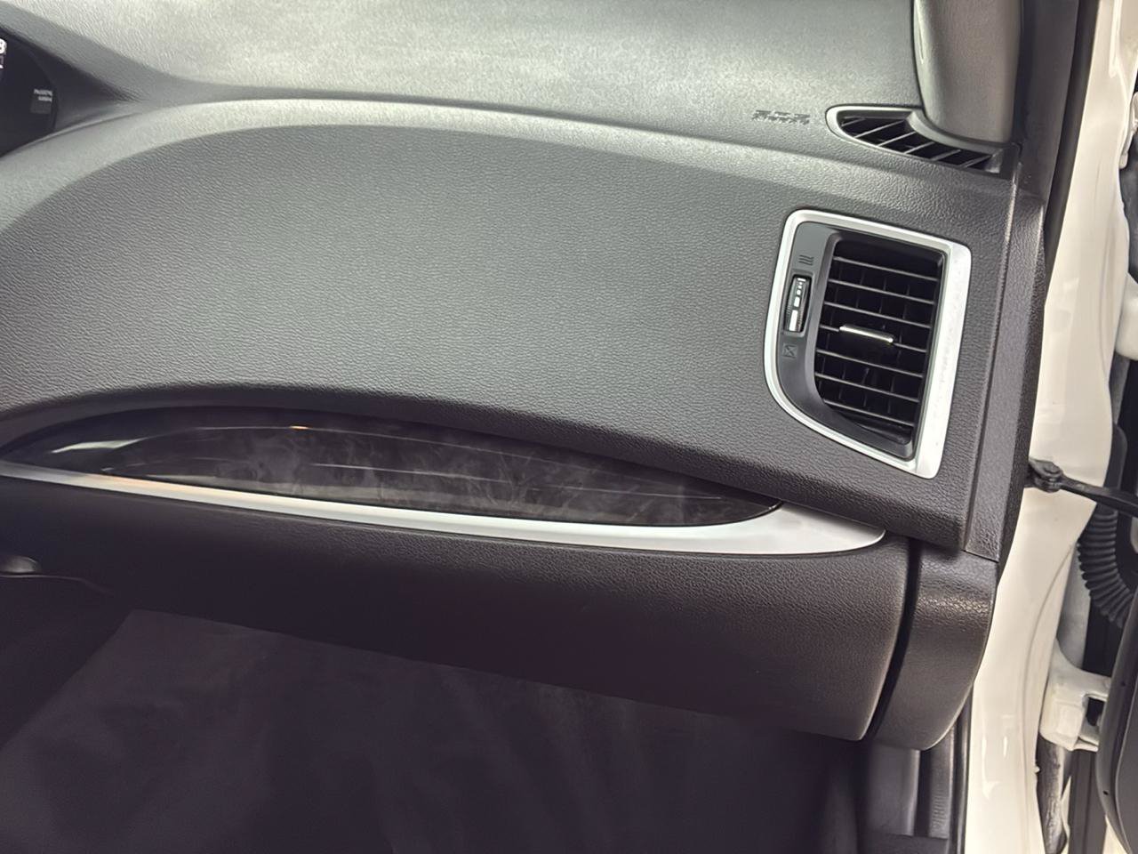 Used 2020 Acura TLX FWD image 43