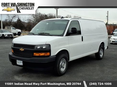 New 2025 Chevrolet Express 2500 image 4