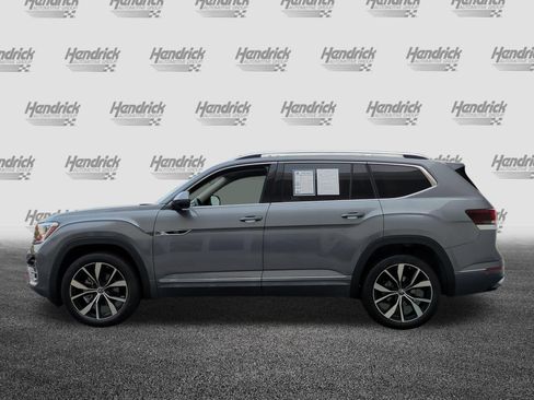 Used 2025 Volkswagen Atlas SEL Premium R-Line AWD/4WD image 7