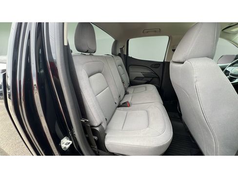 Certified 2018 Chevrolet Colorado W/T w/ WT Convenience Package image 31