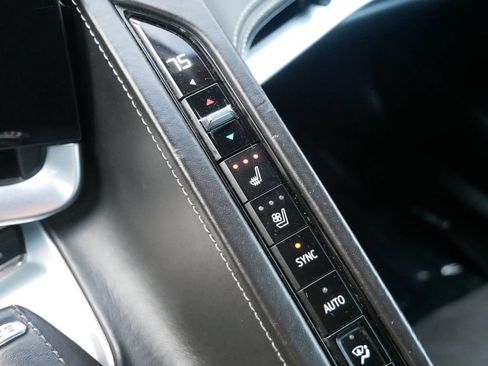 Used 2023 Chevrolet Corvette Stingray Premium Conv w/ Z51 Performance Package RWD image 23