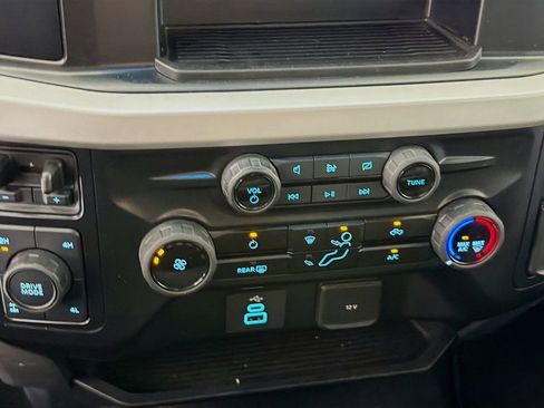 Used 2024 Ford F250 XL w/ STX Appearance Package AWD/4WD image 18