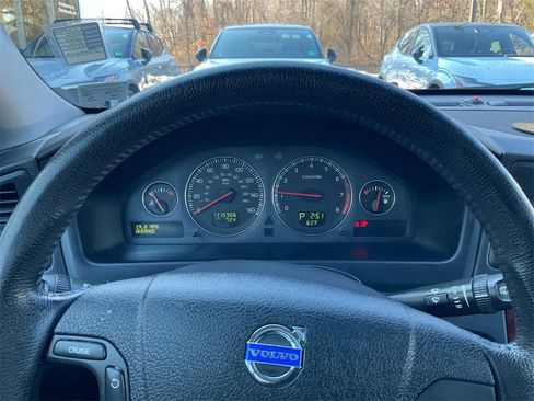 Used 2006 Volvo V70 2.5T image 16