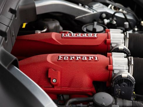 Certified 2019 Ferrari Portofino image 93