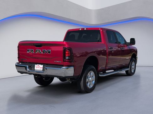 Used 2026 RAM 2500 Big Horn AWD/4WD image 7