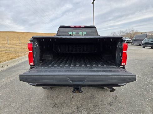 Used 2025 Chevrolet Silverado 2500 LTZ w/ Trail Boss Package image 31