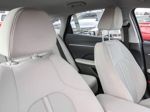 Used 2023 Hyundai Sonata SEL w/ Preferred Accessory Package image 37