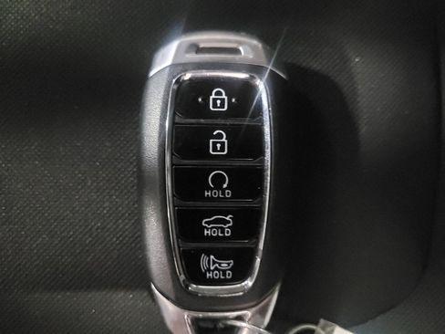 Used 2023 Hyundai Elantra SEL w/ Convenience Package FWD image 32