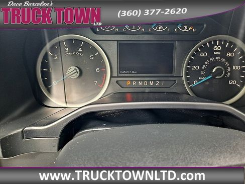 Used 2015 Ford F150 XLT w/ Equipment Group 301A Mid AWD/4WD image 5