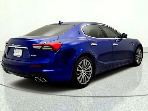 Used 2022 Maserati Ghibli Modena Q4 AWD/4WD image 5