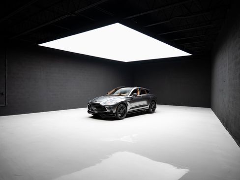 Used 2023 Aston Martin DBX 707 image 91