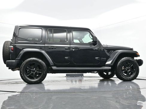 Used 2022 Jeep Wrangler Unlimited Sahara image 51