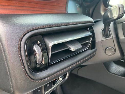 Used 2023 Lincoln Aviator Reserve image 18