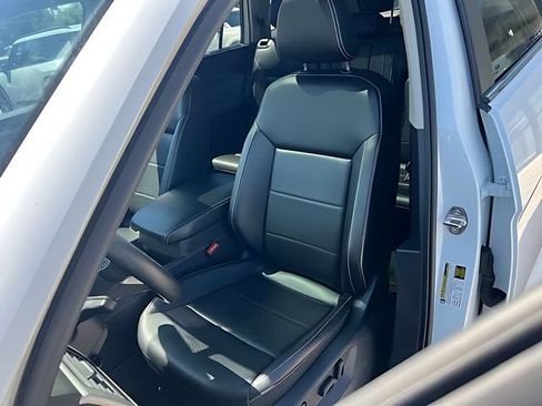 Used 2022 Volkswagen Atlas SE AWD/4WD image 15